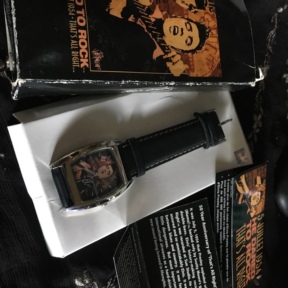 Watch - Picture 4 of 5